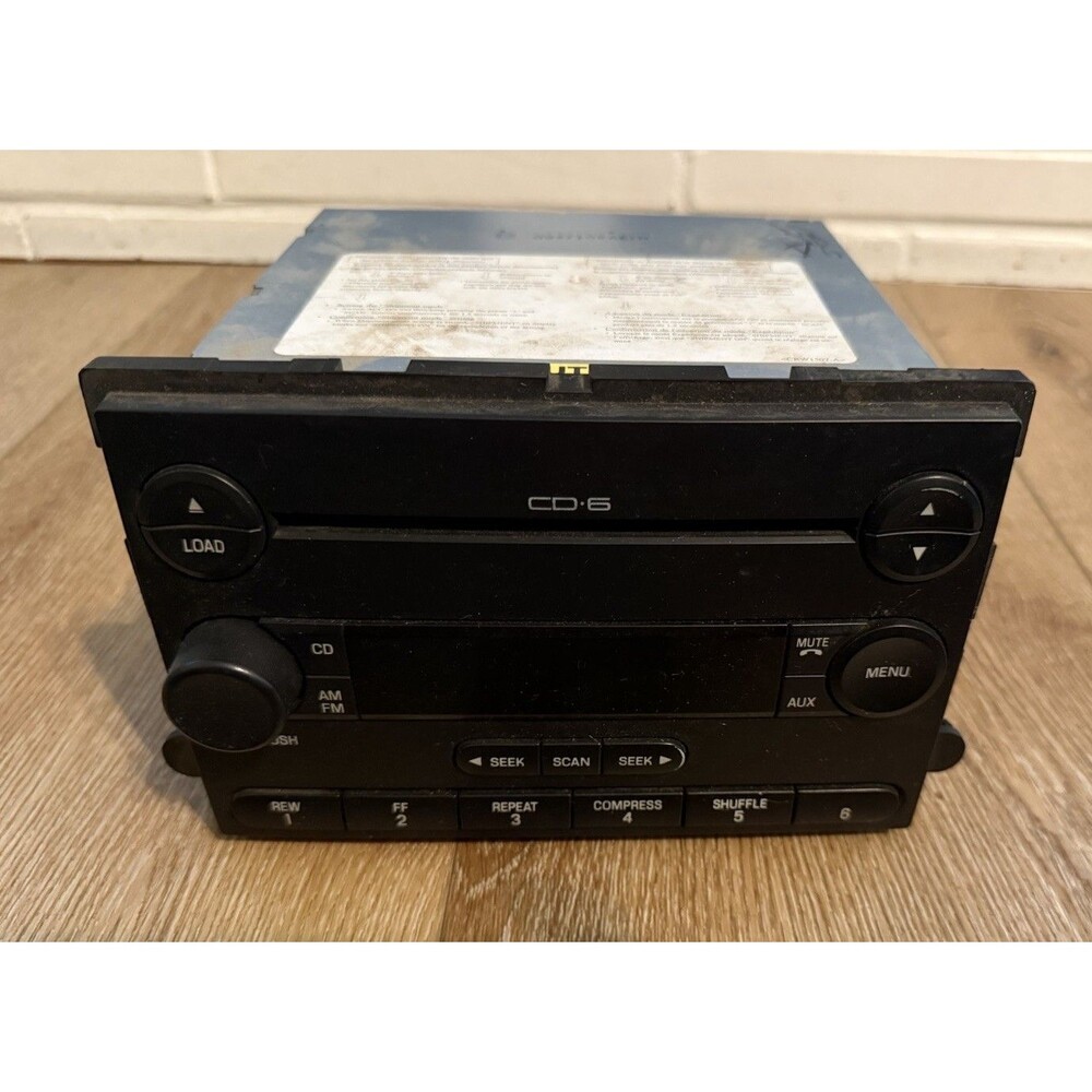 FORD 6C3T-18C815-AA 6-CD CHANGER AM/FM AUDIO RADIO RECEIVER PIONEER OEM R32